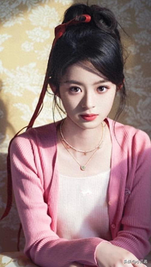 黃楊鈿甜是又一個(gè)“特權(quán)天龍人”嗎 資源壟斷與公平焦慮的碰撞