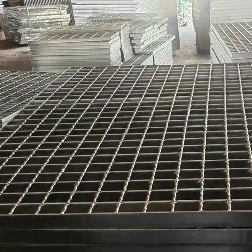 格栅板安装固定国家早有明确标准，需按行业规范核查