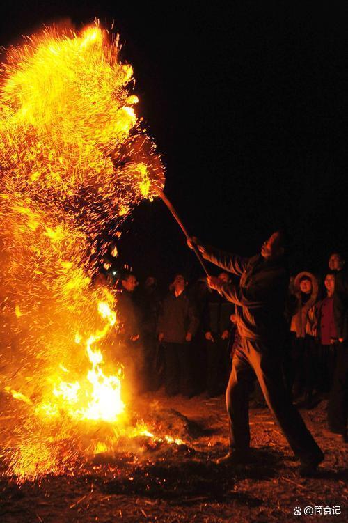 正月二十三“燎疳节” 牢记四大习俗 送旧迎新接好运