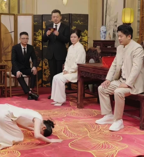 五次退网的辛巴重出江湖高调收徒