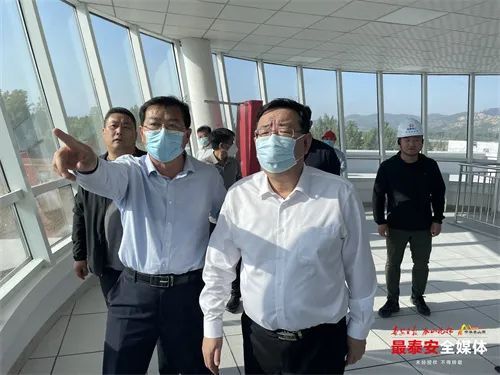 杨洪涛调研泰安疫情防控、企业经营和建筑领域安全生产活动