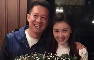 甘薇宣布与贾跃亭离婚 否认转移对方40亿资产