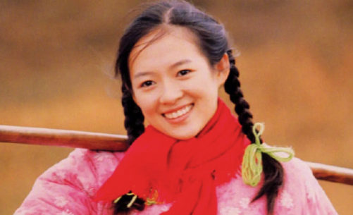 以前的村花vs现在的村花!现在的电影电视剧根本不来自生活_娱乐频道_中华网