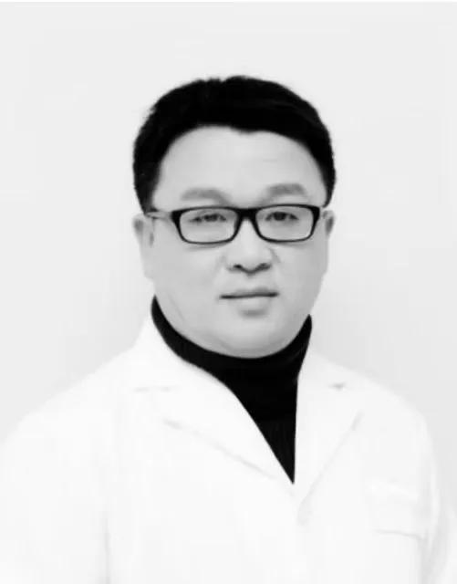儿科专家余波突发疾病逝世 年仅50岁