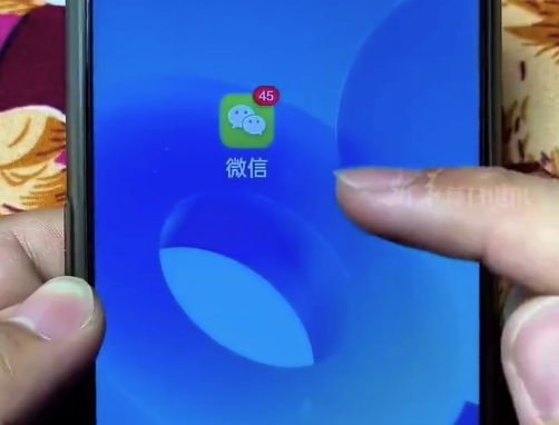 微信長(zhǎng)按2秒還有這么多隱藏功能 網(wǎng)友：這么多年微信白用了