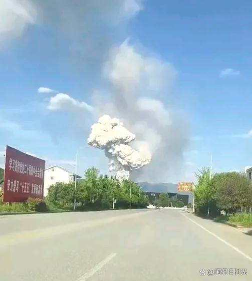 浏阳烟花厂爆炸前后对比 巨响撕碎宁静五一