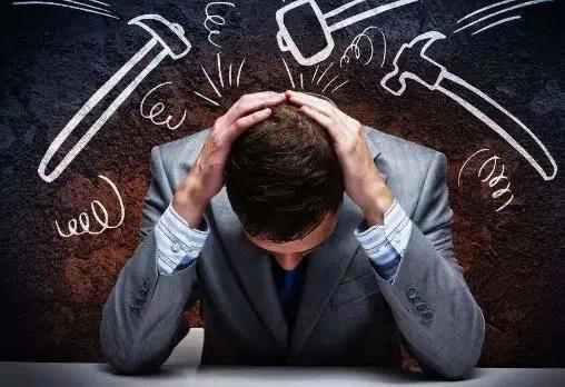 白發(fā)長(zhǎng)在哪,，病在哪出？長(zhǎng)在前額,、兩鬢,、后腦勺，分別暗示什么,？