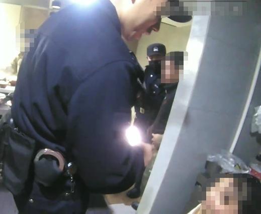 妻子买5000块的“电影票” 男子报警 反诈意识高救全家