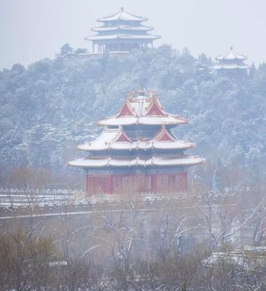 北京被一场雪和善包裹 太调治了