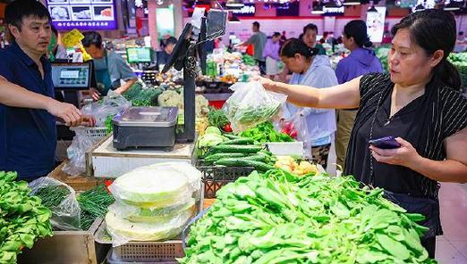 国家统计局：9月鲜菜猪肉鲜果价格均上涨