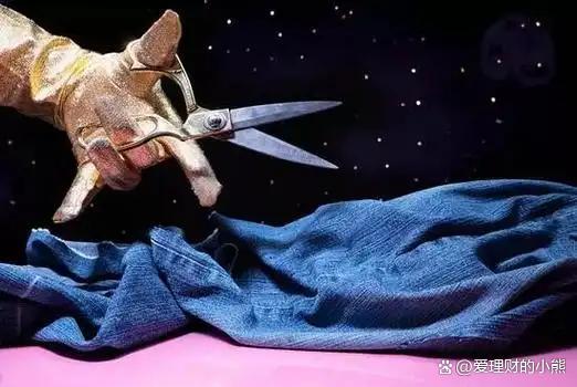 我這一身聚酯纖維派上用場(chǎng)了 冬季穿衣新趨勢(shì)