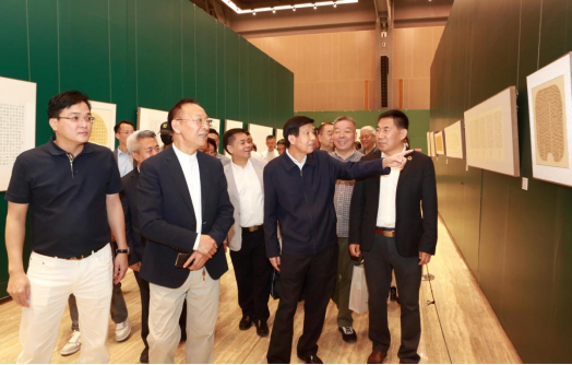 敬畏经典——罗殿龙临创楷书作品展 在中国国家画院美术馆开幕