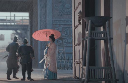 《折腰》孔雪兒教你撩漢 反派女配驚艷全場(chǎng)