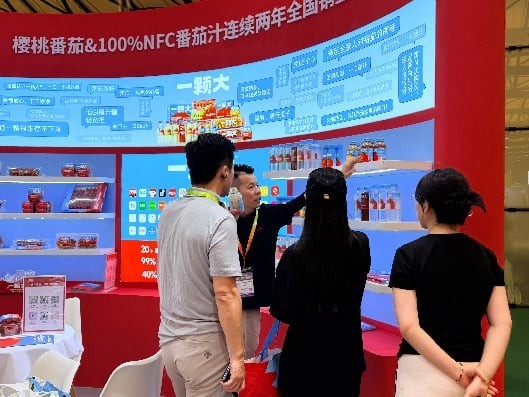一颗大™连续三年亮相2026中国国际水果展，全系“高素质”产品引关注