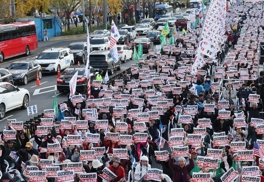 韩国这一夜发生了什么 紧急戒严令引发政坛震荡