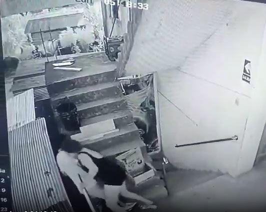 情侣吵架女子因用力过猛坠楼身亡