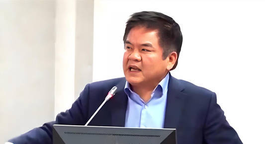 蓝白揭“绿友友”借军购“发大财” 防务预算成谋利工具