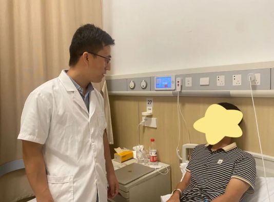 女子吃素半年吃成中重度脂肪肝！医生：切记远离这些减肥误区
