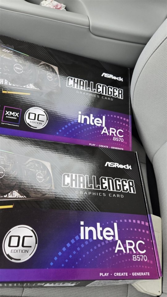 正式發(fā)布還有4天：用戶竟提前買到兩塊Intel Arc570顯卡,！