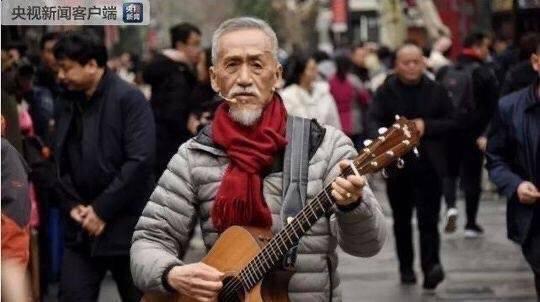 歌手马薇悼念陈彼得 音乐与故乡情深