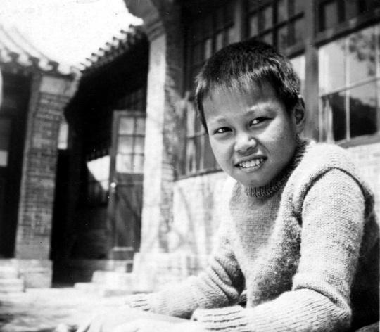 杨振宁一生最大的贡献 奠基现代物理学