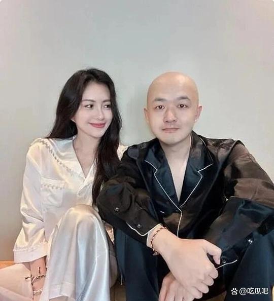 包文婧 包贝尔 深夜视频引发风波