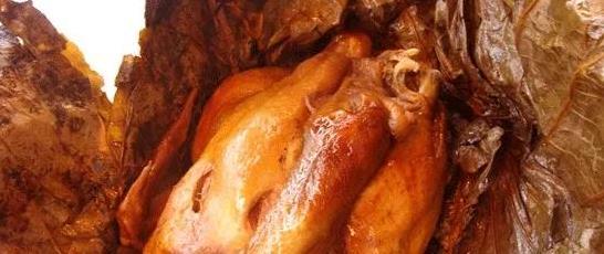 常熟叫花鸡：一只鸡的传奇历史，如何从贫民食物变成皇宫珍馐？