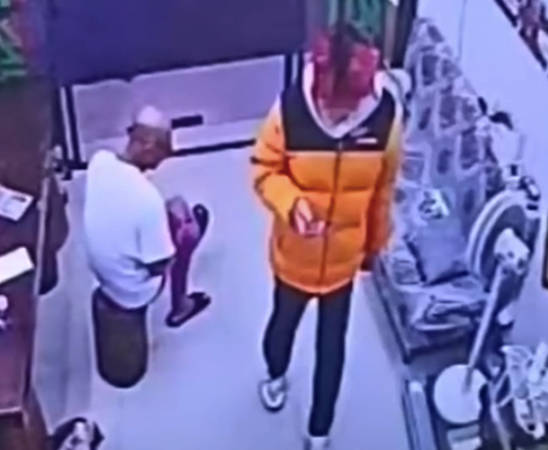 高二男生失联数月手机信号在缅消失 母亲:他心疼妈妈 想辍学赚钱