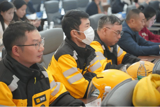 湖北新兴学院开学典礼在湖北开放大学举行