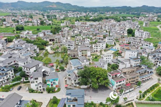 跟着总书记看中国 江西：为民造福 老区人民日子越过越红火