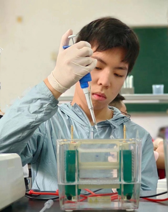 上海考生高考物化生三门选考课满分 学霸如何炼成？