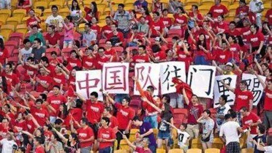 中国队缺席世界杯，近2700万人次为何涌入一场“AI预测人机大战”？填补情绪空位