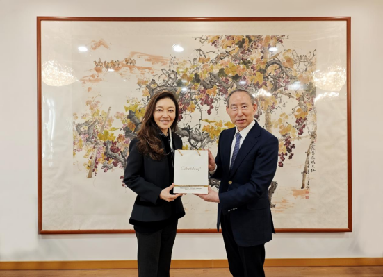 龍宇翔會見正大集團資深董事長顧問康水馨一行