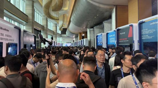 存储突遭“当头一棒”，但AI还没放下抢货的手