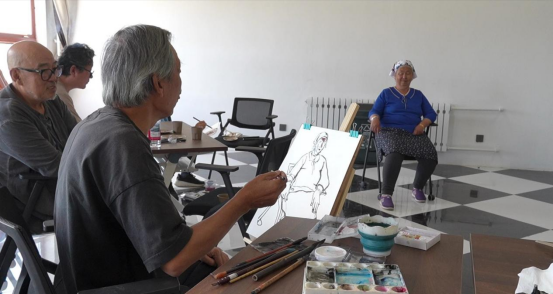 “走遍中国”:以画笔镌刻恩和小镇的独特诗韵