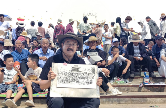 走遍中国：陕北庙会，民俗和艺术来了一场欢乐“约会”