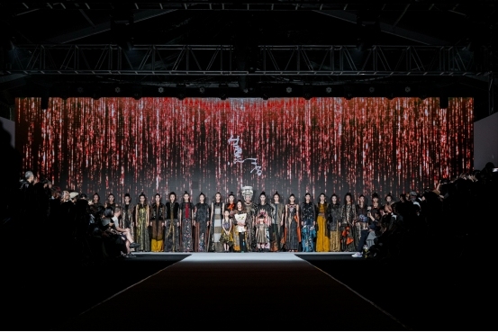 四省一市行业协会与艺秀小镇签署战略合作协议 区域联动激活中原时尚新引擎