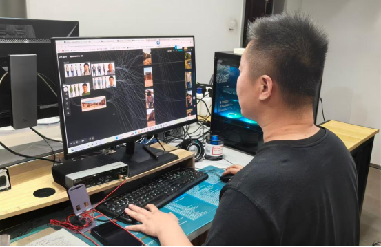 AI拍剧成常态 人真的会被取代吗 技术与创意的较量