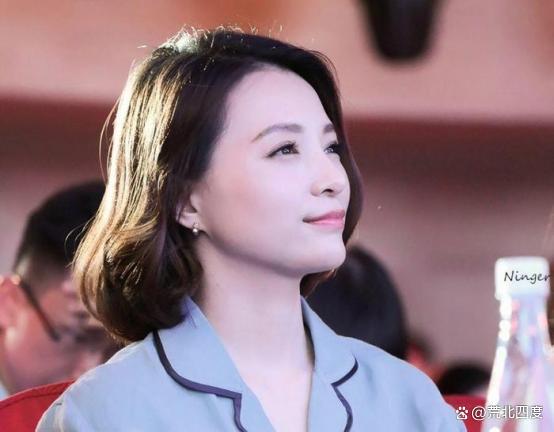 从“央视一姐”到“央企董事长”, 相比董卿, 周涛走了不同的大道