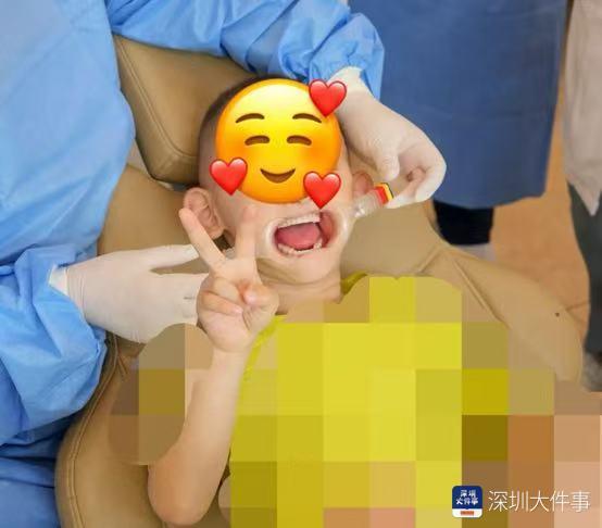 4岁男童患罕见无牙症 颌骨薄如纸片：天生没有牙齿，该怎么吃饭？