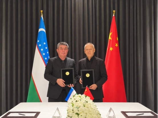龙宇翔与乌兹别克斯坦吉扎克州州长一行举行会见