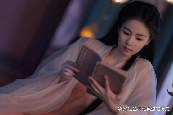 《临江仙》白鹿扛大包给曾舜晞下聘礼 古典爱情的现代变奏