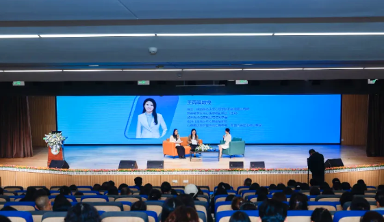 “阳光朵朵”在西安经开区绽放 “AI心灵伙伴”守护青少年成长