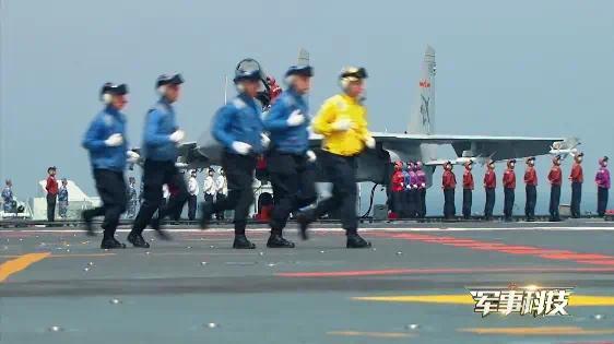 大开眼界！独家探访中国首艘国产航母山东舰
