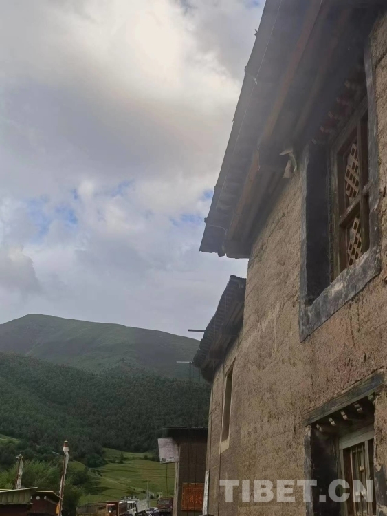 【采访本上的西藏故事】看得见风景的房间_建藏援藏频道_中华网