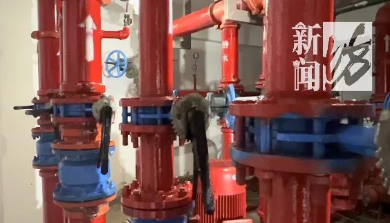 上海一小区居民突然集体腹泻 自来水油漆味成疑