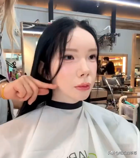 俄蒙混血網紅讓韓國化妝師化kpop妝,！