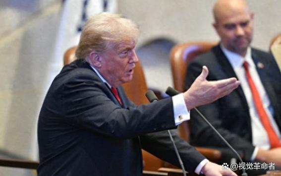 特朗普获颁韩国最高勋章 外交博弈新变量