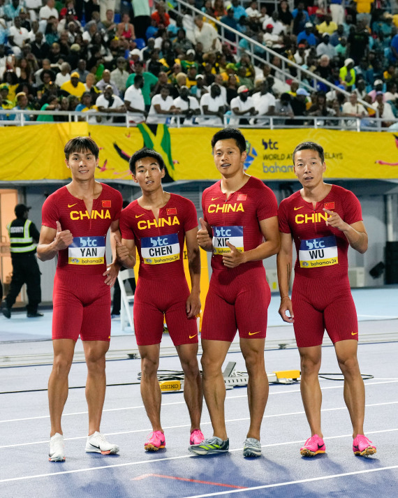 中国队进男子4x100米接力决赛 新阵容创赛季最佳