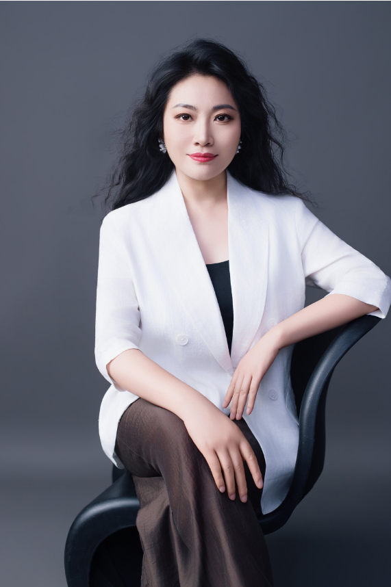 杨德宝作词,李美丽作曲并倾情演唱 | 一曲《泰山烟火巷》,唱响泰山风骨与泰安人间烟火